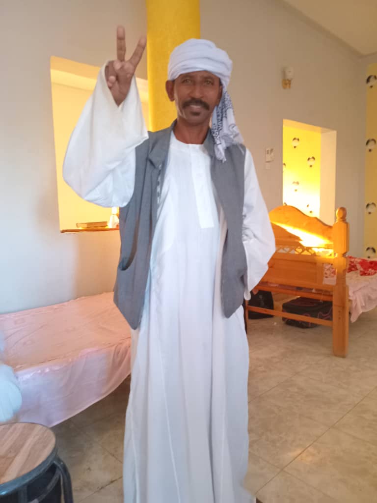 1001603362 منزل يأوي الضيوف يصمد أمام "كارثة أبوحمد" أبوحمد : أمير الكعيك