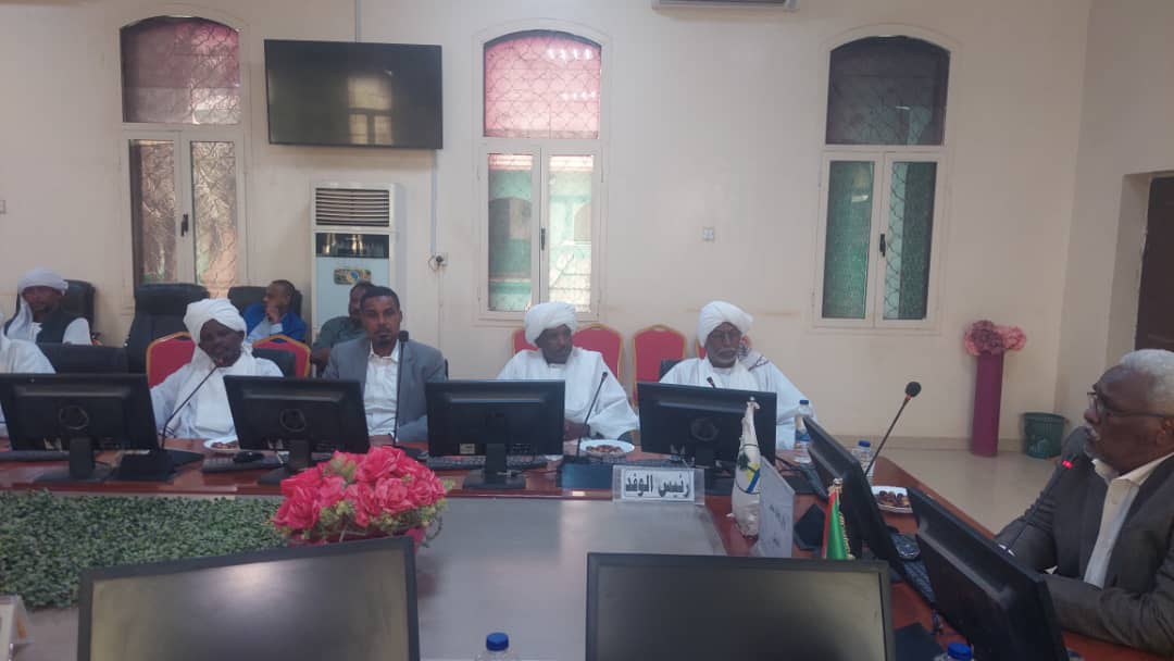 IMG-20240624-WA0033 والي نهر النيل يلتقي قيادات تنسيقية الرزيقات والتنسيقيه تؤكد وقوفها مع القوات المسلحة الدامر/ أحمد علي أبشر